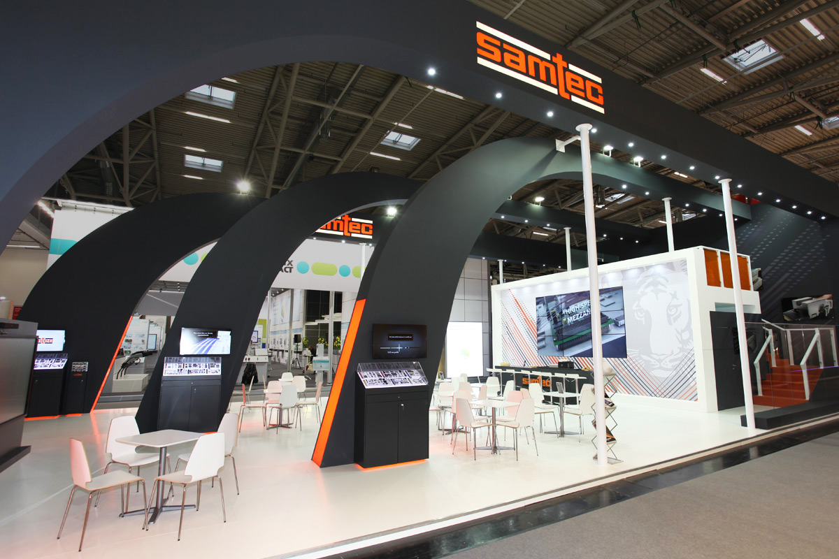 custom-exhibits-island-samtec-1200
