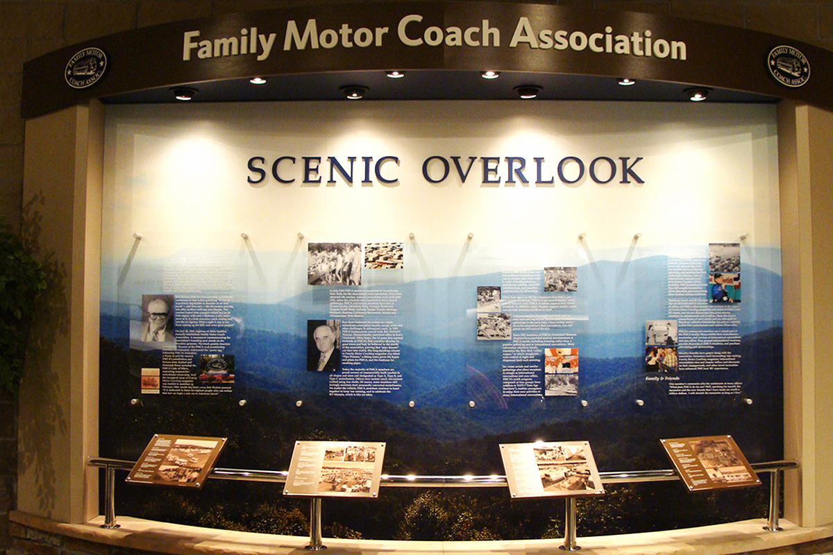 environments-family-motor-coach-03-1200