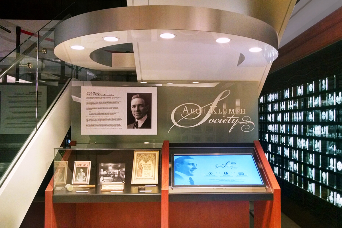 environments-arch-klumph-society-01-1200